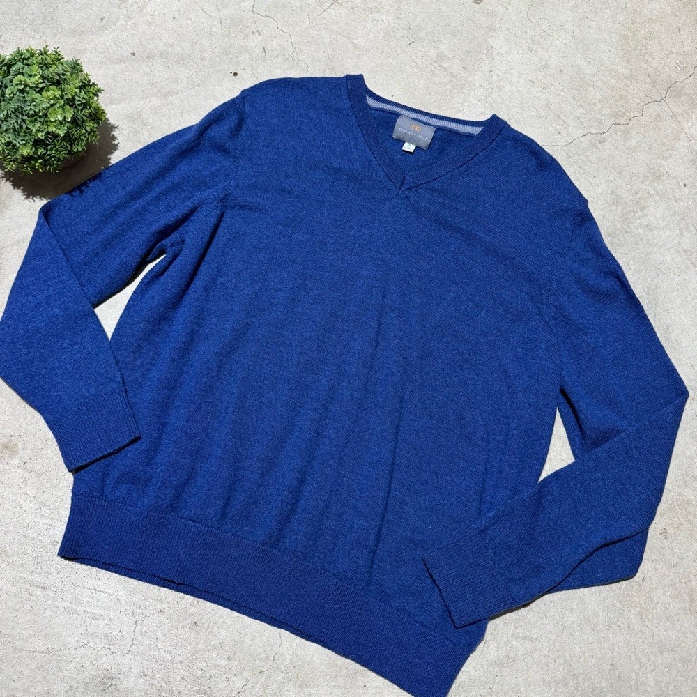 Thomas Dean Blue Merino Wool Sweater Size XL Extra Fine V Neck‎ Classic Preppy
